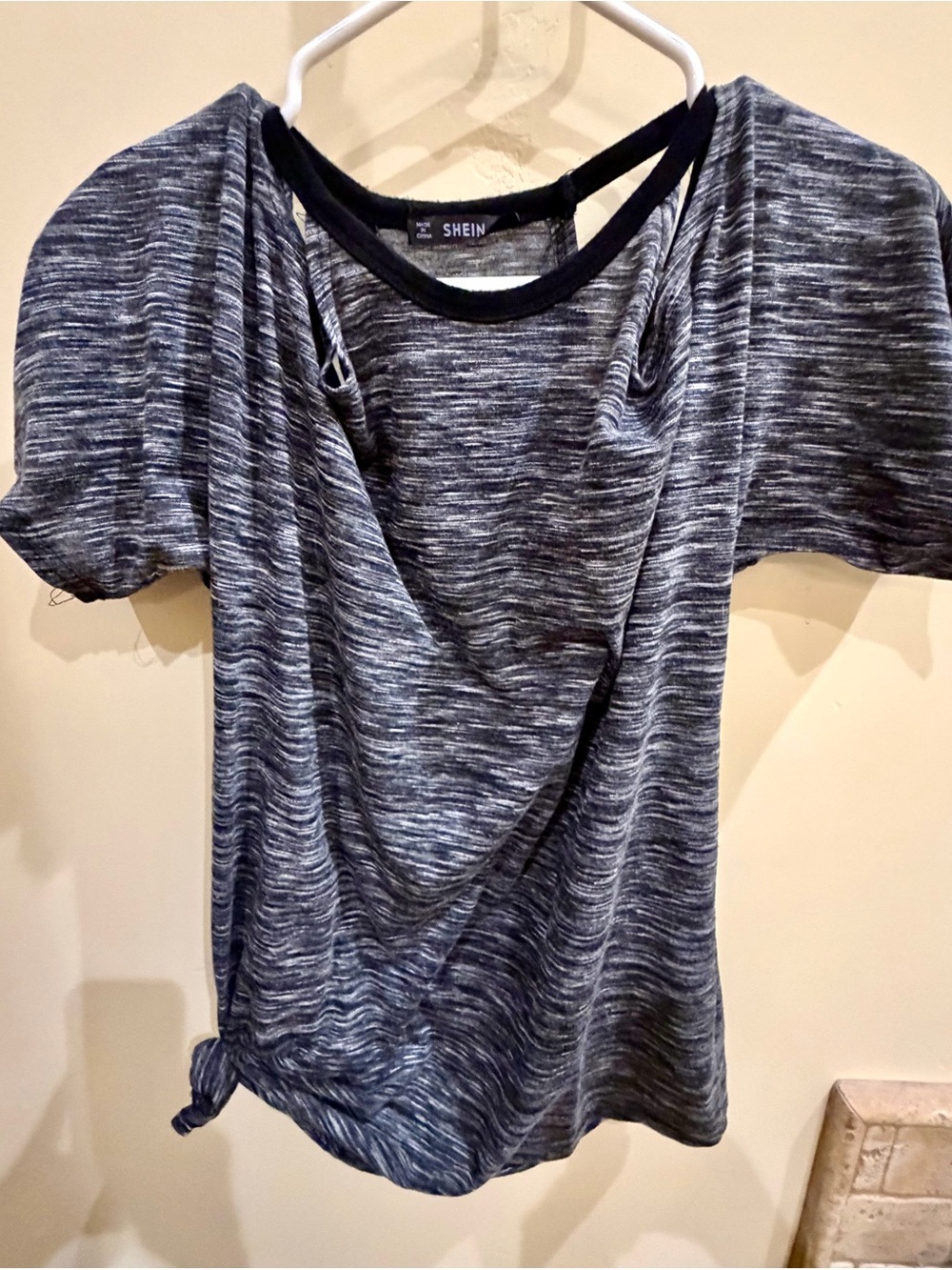 SHEIN Black Heathered Twist-Knot Short Sleeve Tee